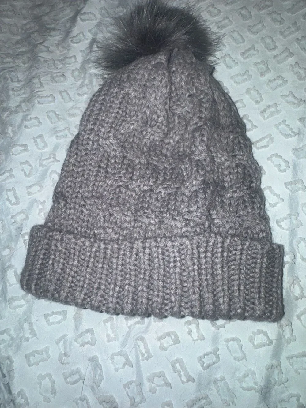 NWOT simply southern pom beanie
